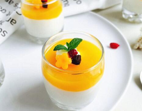 水果美食 芒果酸奶杯子蛋糕的做法