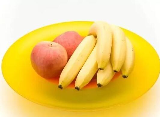 苹果和什么水果榨汁好喝，苹果香蕉减肥者最佳搭配