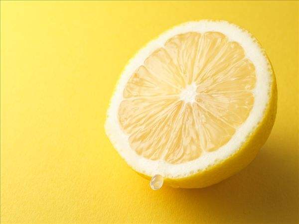 坚决打败肾结石列强 柠檬蜂蜜水的功效