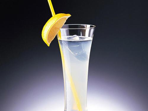 从原材料到水温控制 柠檬水怎么做