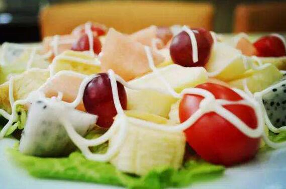 水果沙拉的做法及功效   夏季减肥必吃的美食