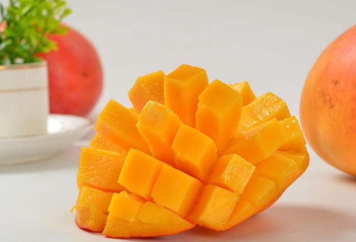 芒果不能和什么一起吃，芒果食用禁忌有哪些？